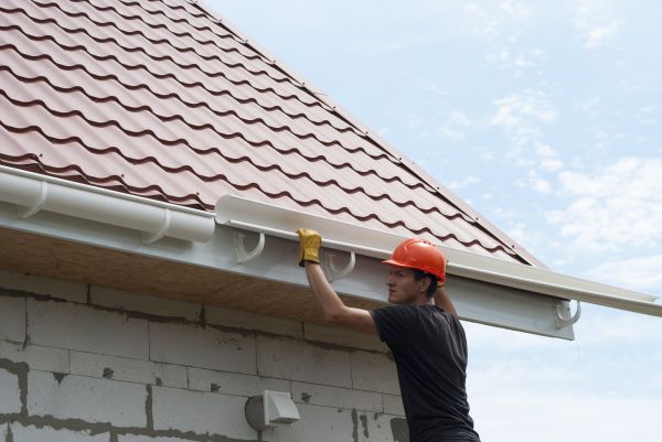 Rain Gutter Repair in San Rafael