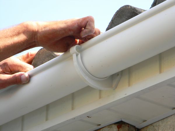 Plastic Gutter Repair in San Rafael