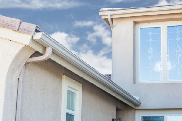 Continuous Gutter Installation in San Rafael