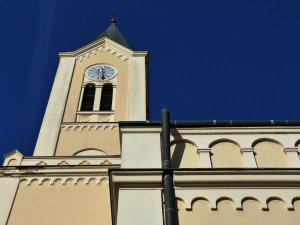 Church Gutter Installation in San Rafael